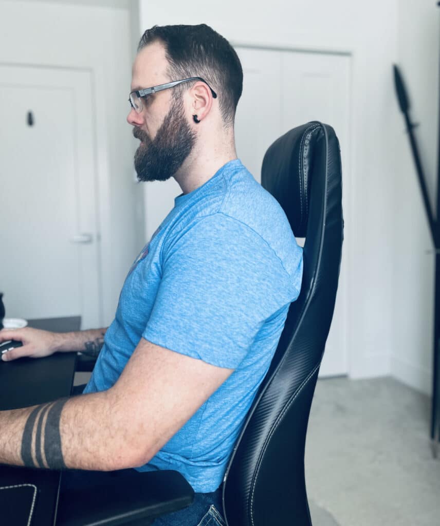 Flexispot C7 Office Chair Review Andy Peloquin Sitting In Chair Testing Lumbar Support