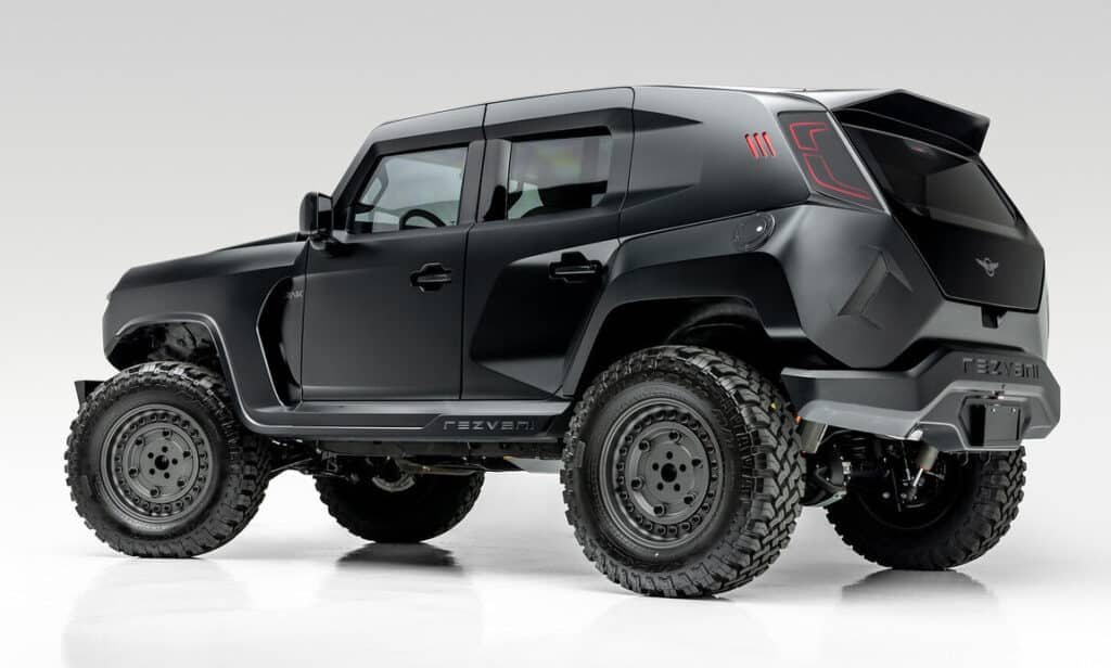 Rezvan Tank Military Edition Side View